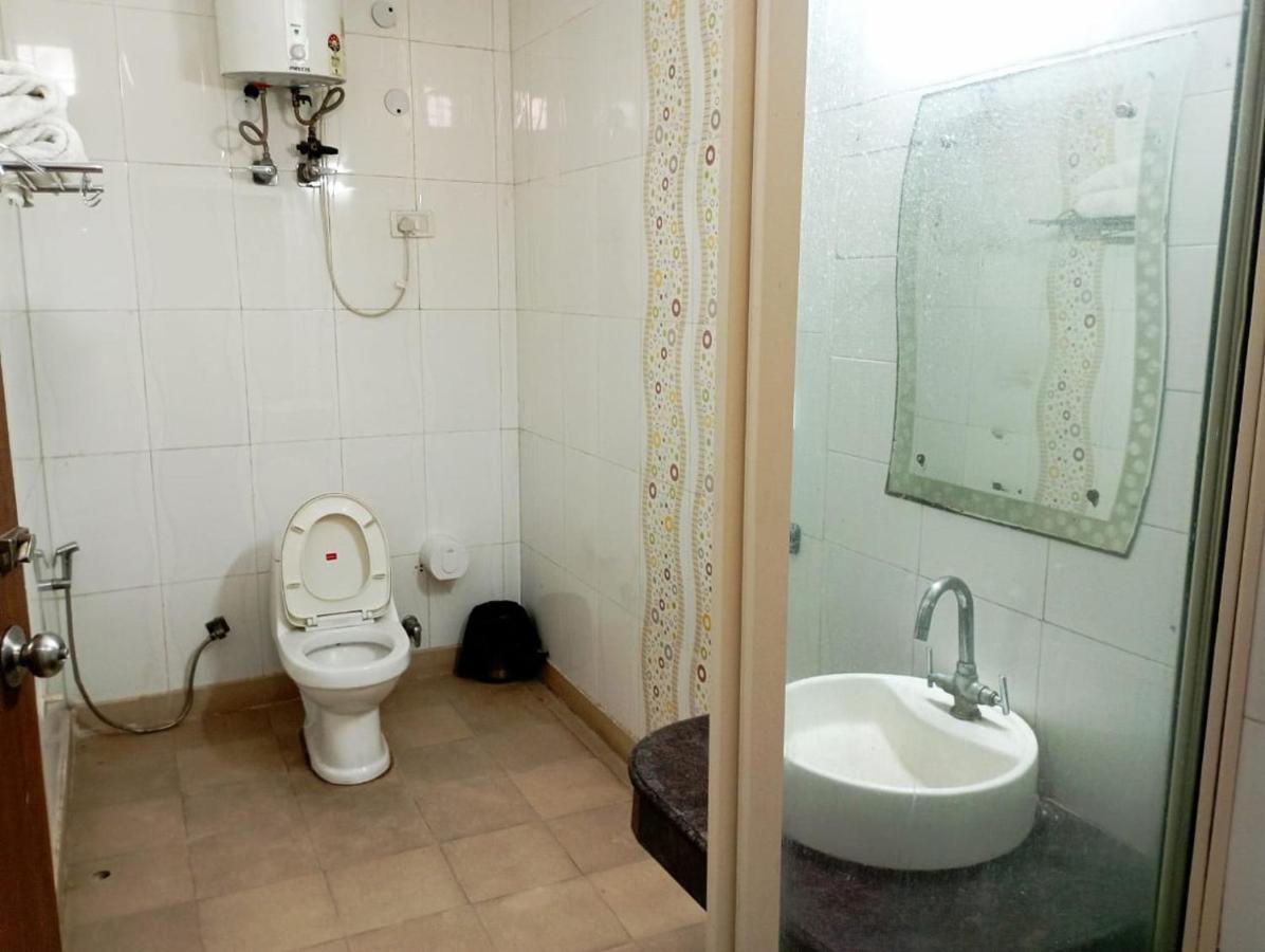 Hotel Home Stay Dwarka Делі Екстер'єр фото